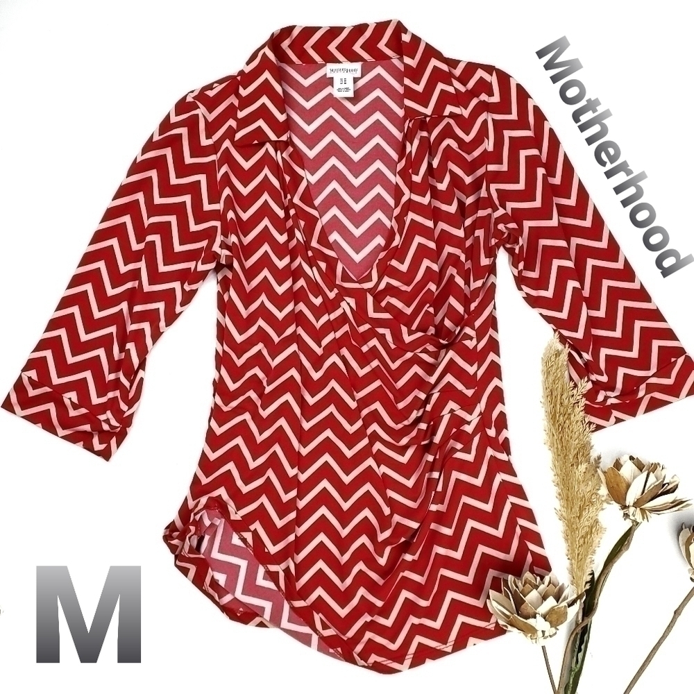 🔴 Motherhood Red Tan Chevron Faux Wrap Top Med - Picture 1 of 13